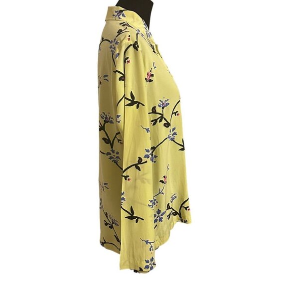 Chico's Design Silk Button Up Yellow Floral Blouse Beautiful Rare  EUC Sz 1 Med - Picture 3 of 8